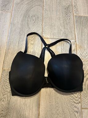 Victoria's Secret black perfect shape bra -size 36DD